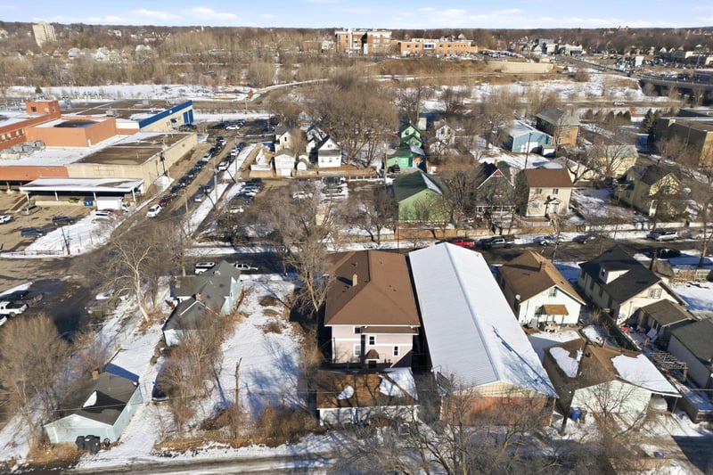 758 Reaney Ave, Saint Paul, MN 55106