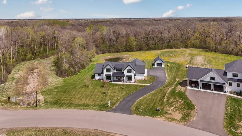 504 Northern Meadows Ln, Sartell, MN 56377
