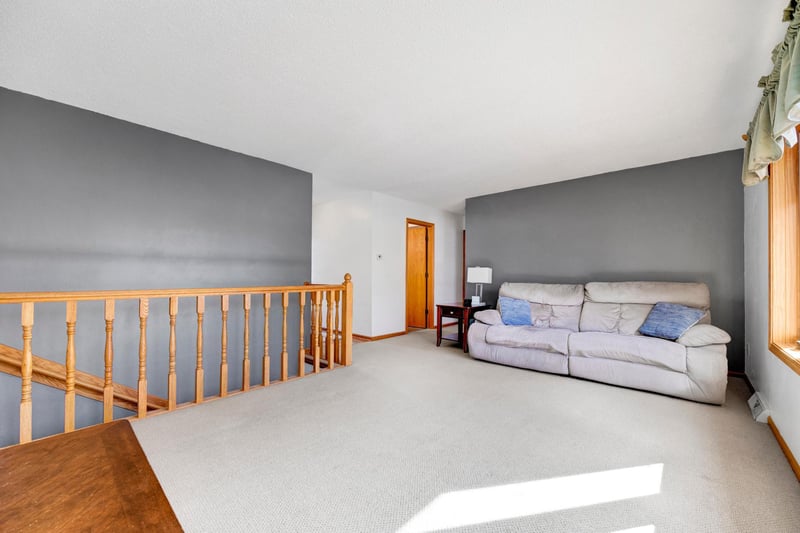 20441 Elmwood Rd, Clearwater, MN 55320