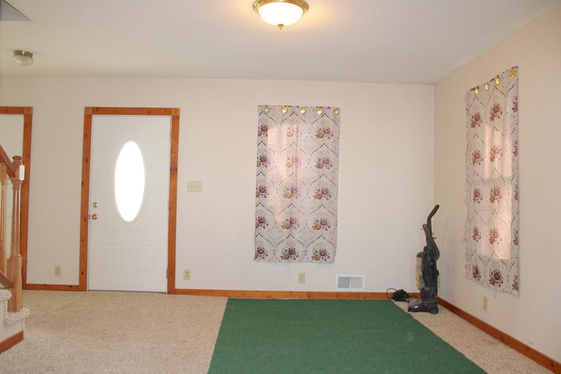 10142 225th St, Silver Lake, MN 55381
