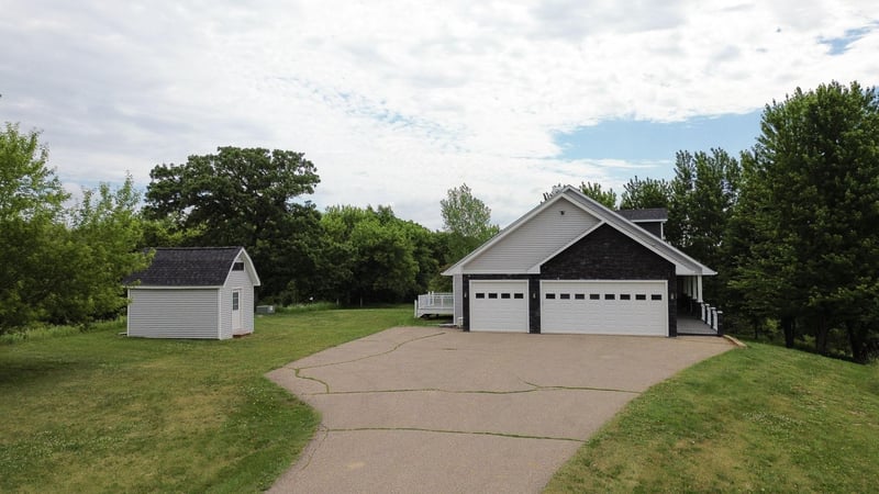 17531 County 41 Blvd, Red Wing, MN 55066