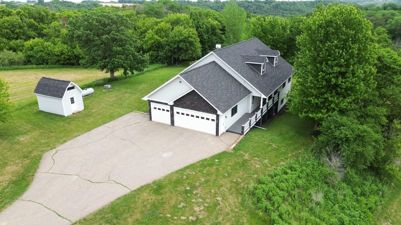 17531 County 41 Blvd, Red Wing, MN 55066