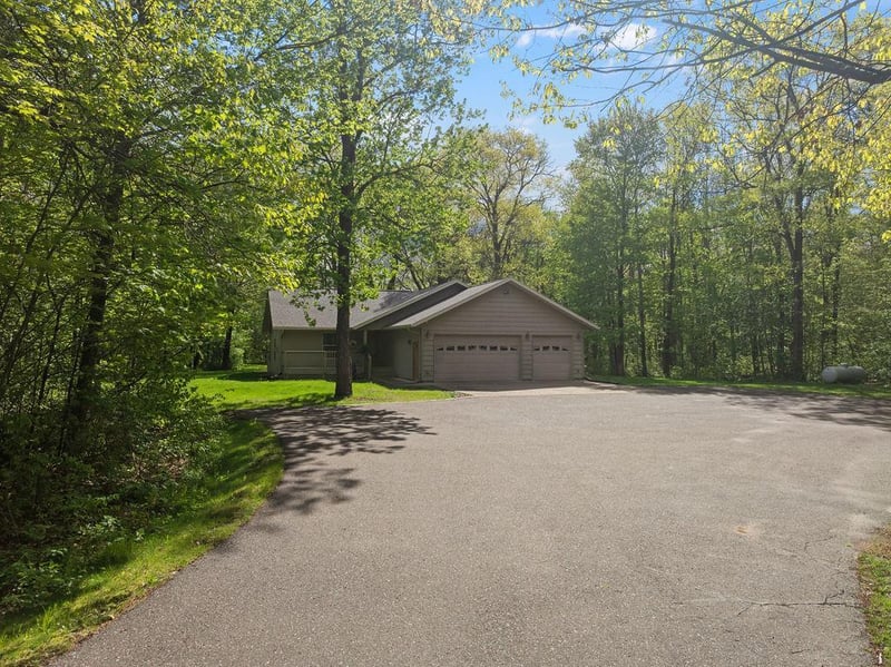 5810 N Bear Path Ln, Spooner, WI 54801