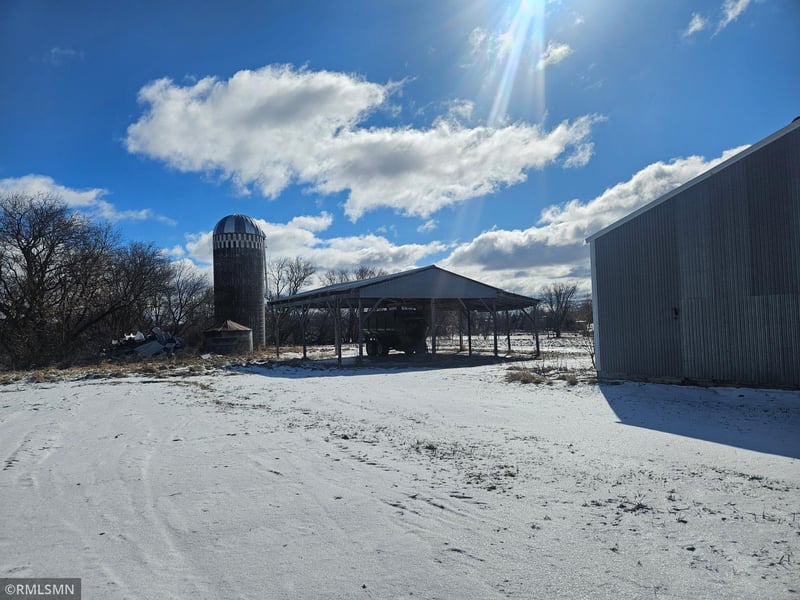 9284 95th Ave, Milaca, MN 56353