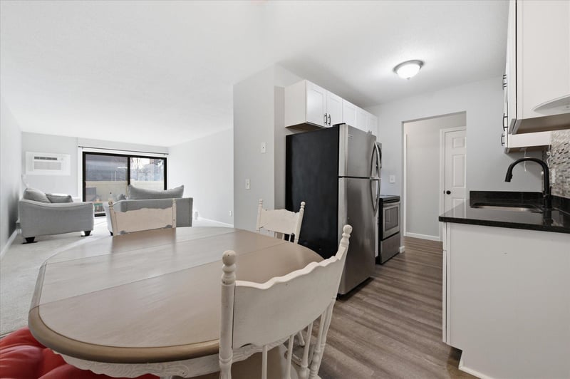 4530 Park Commons Dr #119, Saint Louis Park, MN 55416