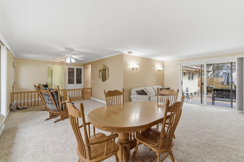 205 3rd Ave SE, Mapleton, MN 56065