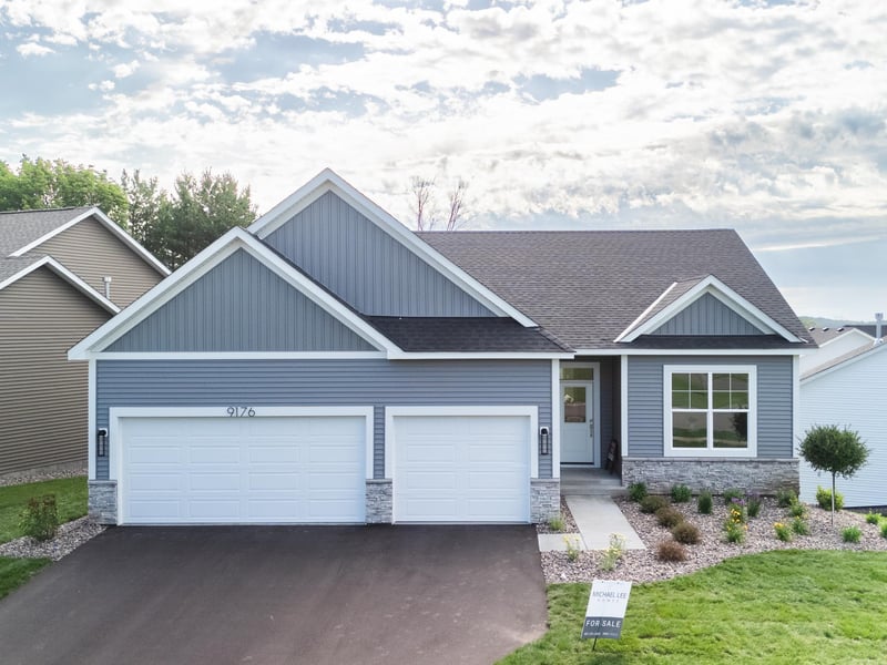 9135 62nd St S, Cottage Grove, MN 55016