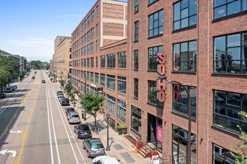 718 Washington Ave N #205, Minneapolis, MN 55401