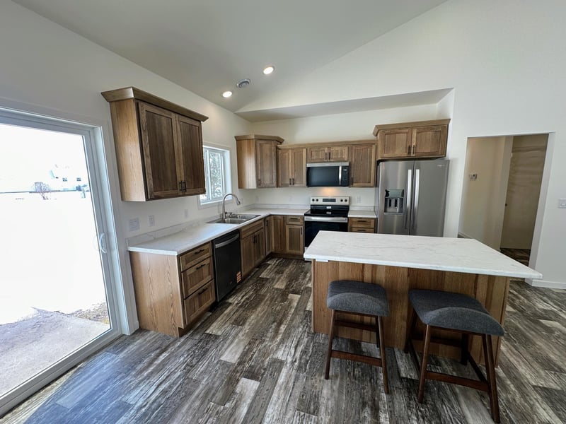 916 NW 7th Ave NW, Perham, MN 56573