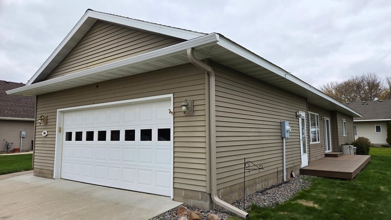 165 Cardinal Ln, Clearwater, MN 55320