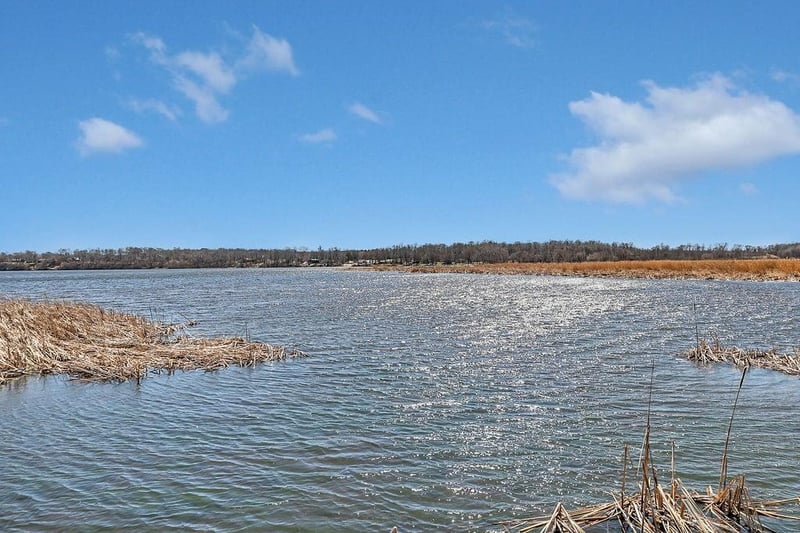 25411 Daventry Rd, Paynesville, MN 56362