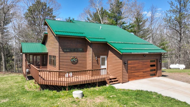762 27 7/8 St, Chetek, WI 54728