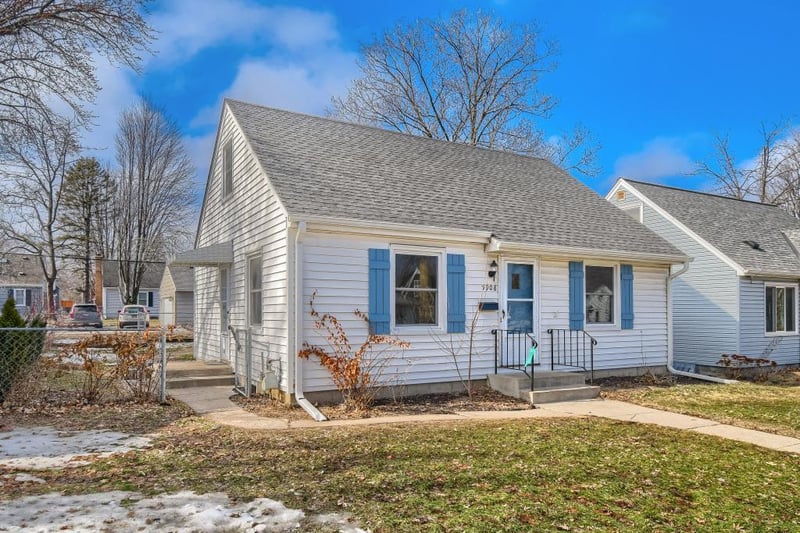 5908 Xerxes Ave S, Edina, MN 55410