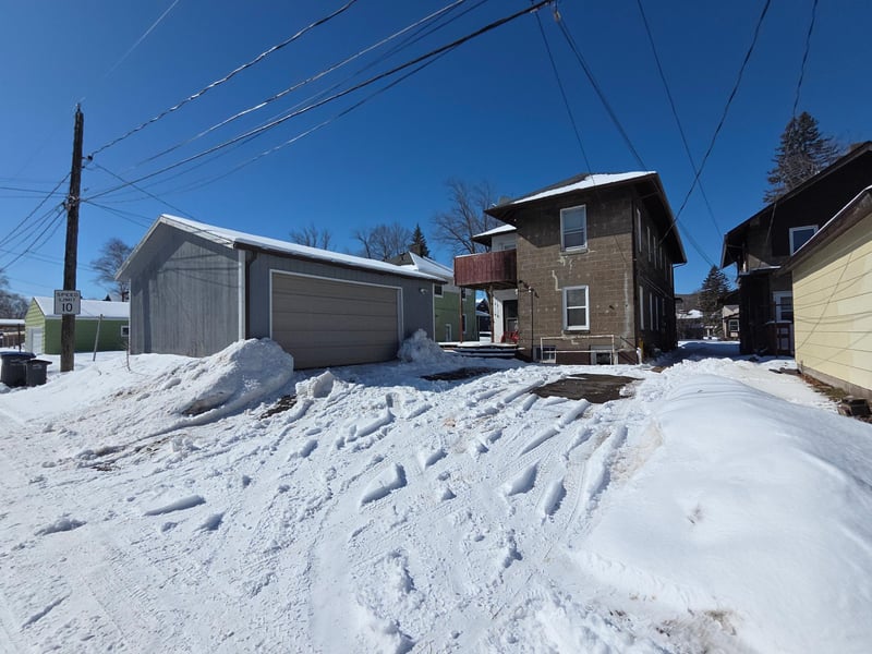 1010 85th Ave W, Duluth, MN 55808