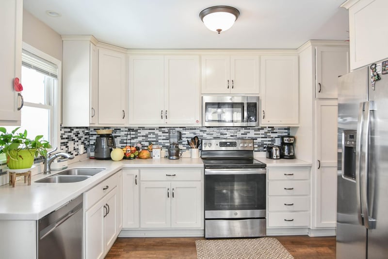 1207 19th St S, Moorhead, MN 56560