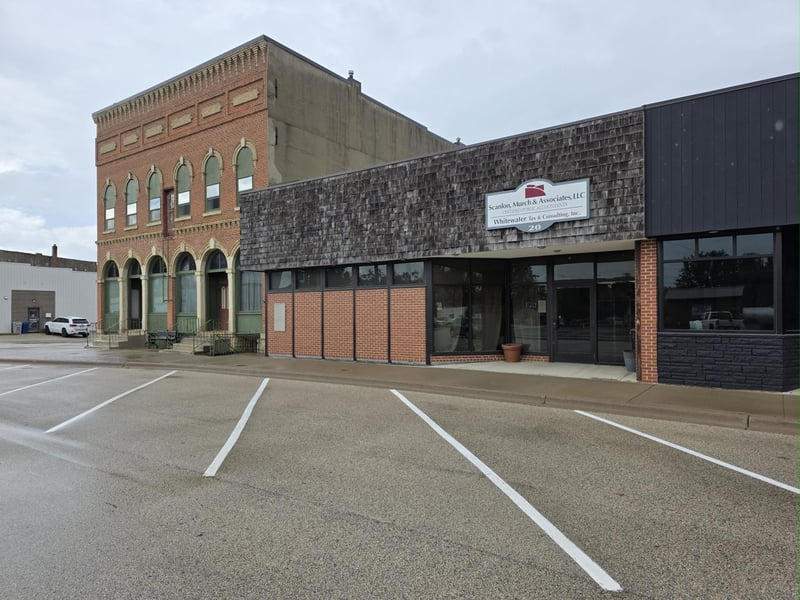 20 E Main St, Dodge Center, MN 55927