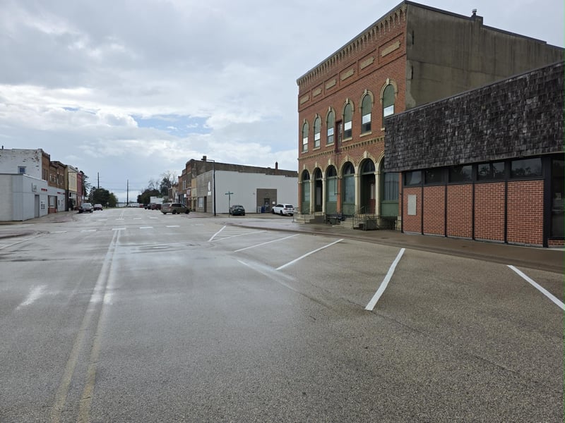 20 E Main St, Dodge Center, MN 55927