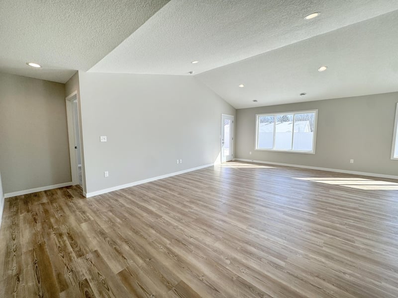 1428 Campus Dr, Fergus Falls, MN 56537