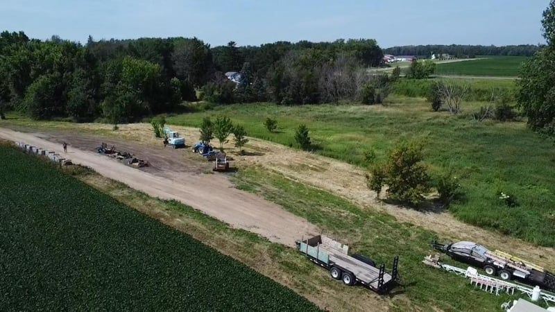 17976 320th St, Le Sueur, MN 56071