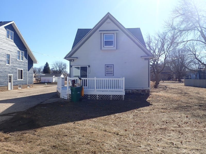 716 Sherman St, Jackson, MN 56143