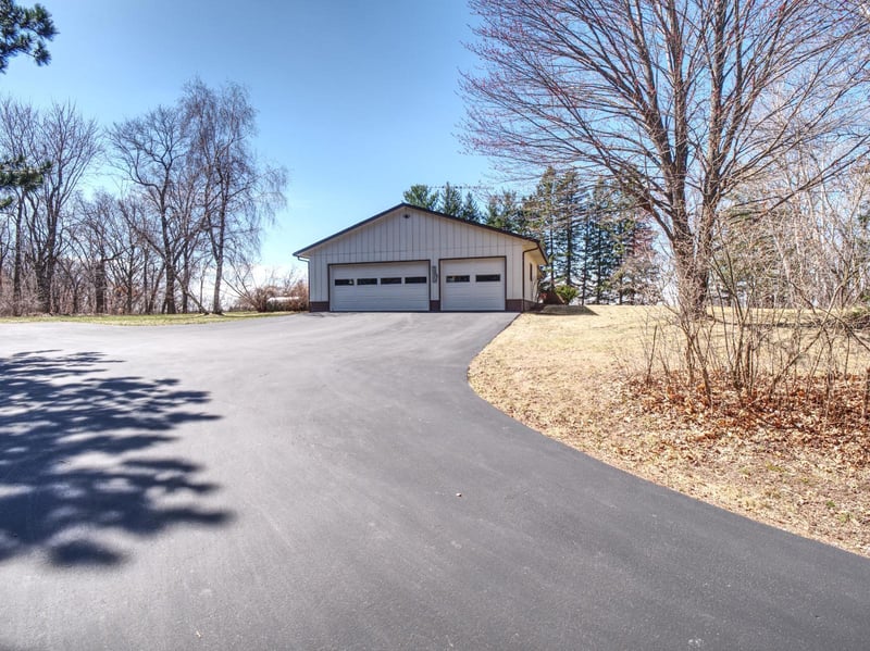 8439 W Folsom St, Eau Claire, WI 54703