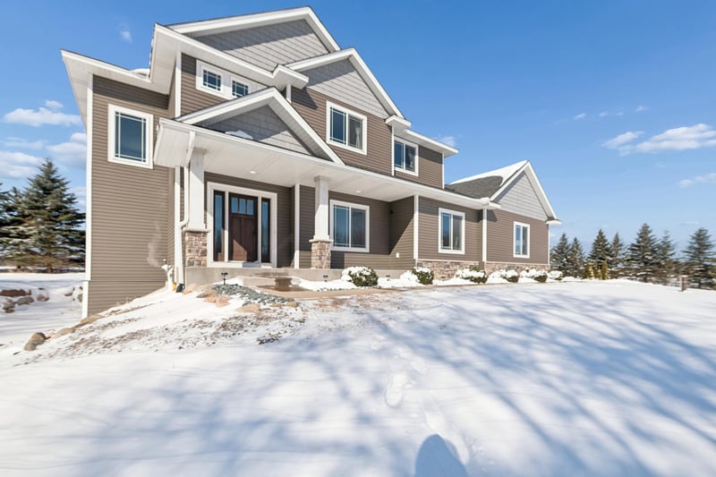 31346 Naples St NE, Cambridge, MN 55008