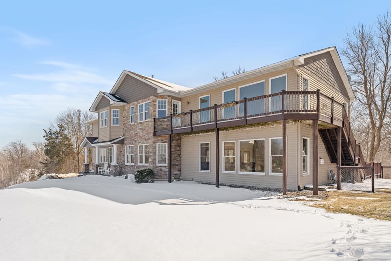 1150 105th St E, Inver Grove Heights, MN 55077