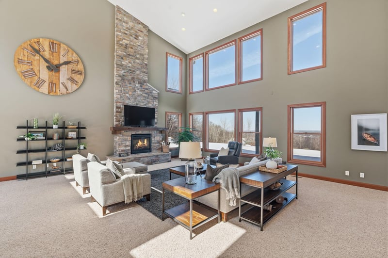 1150 105th St E, Inver Grove Heights, MN 55077