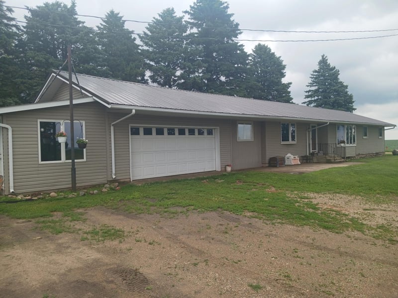 22525 Read Ave, Worthington, MN 56187