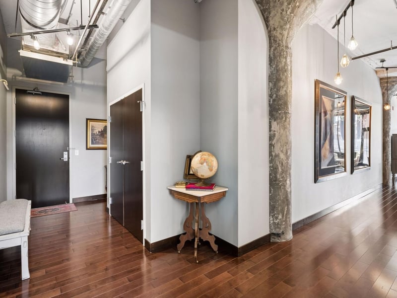618 Washington Ave N #301, Minneapolis, MN 55401