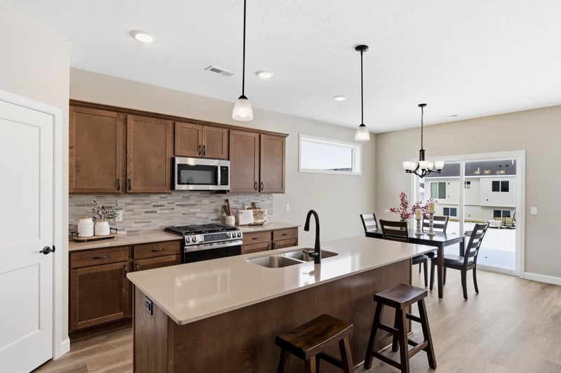 310 Emmy Ln, Hanover, MN 55341