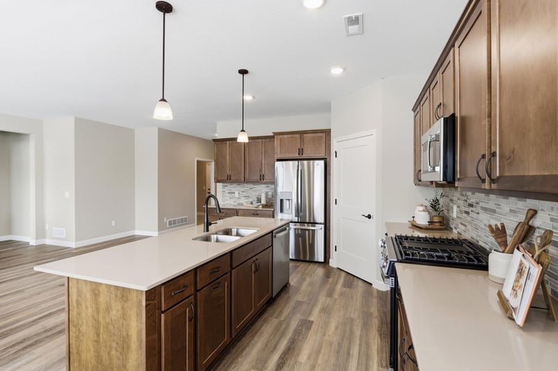 310 Emmy Ln, Hanover, MN 55341