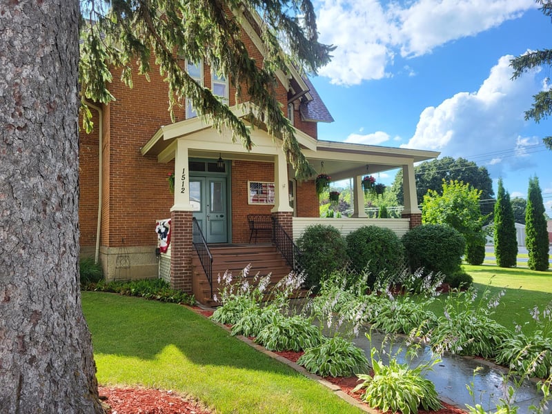 1512 Whitewater Ave, Saint Charles, MN 55972