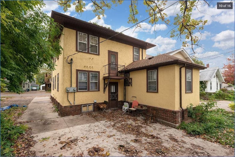 1264 Selby Ave, Saint Paul, MN 55104
