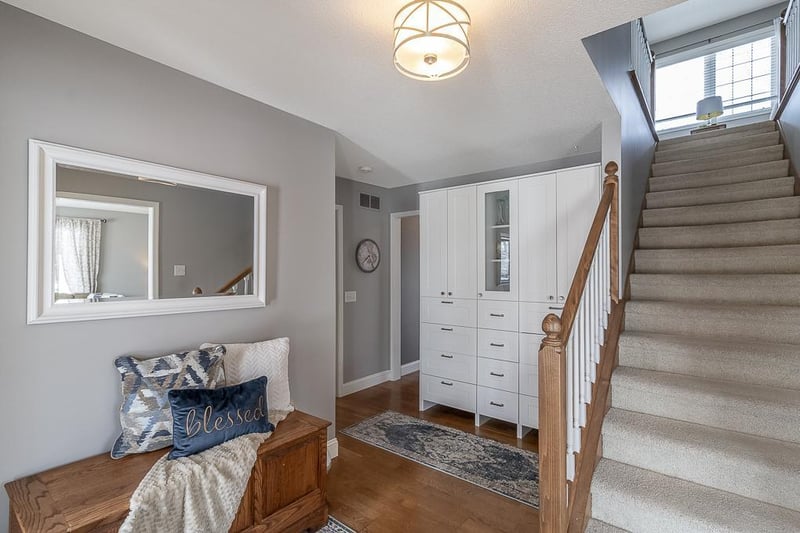 14 Eagle Ridge Ct, North Mankato, MN 56003