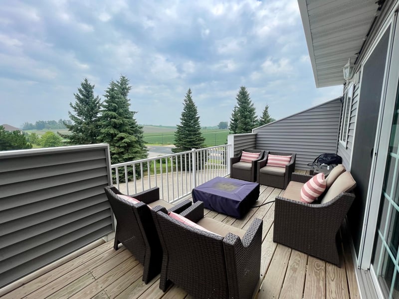 644 Shardlow Ln NE, Byron, MN 55920