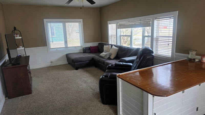 524 1st Ave SE, Wells, MN 56097