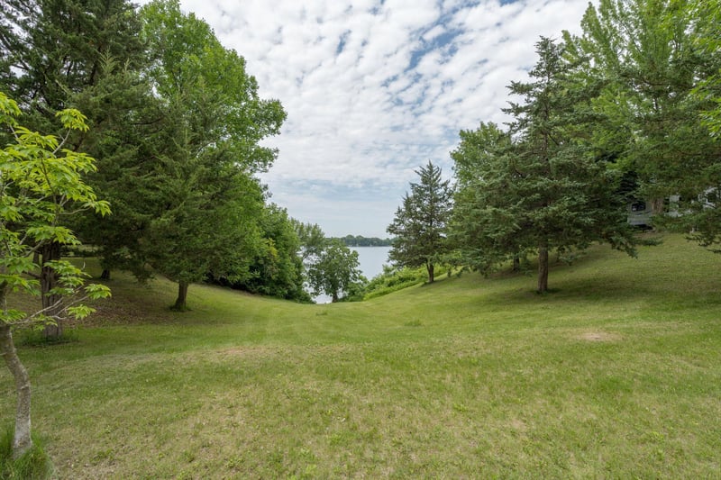 24444 - 24462 Arrowhead Trl, Cleveland, MN 56017