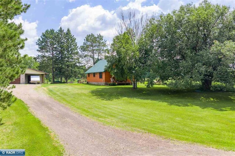 7713 Appaloosa Rd, Embarrass, MN 55732