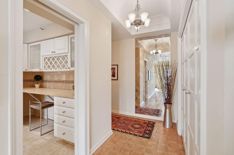 1235 Yale Pl #1505, Minneapolis, MN 55403