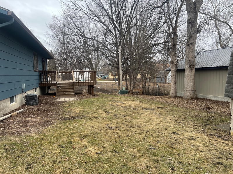 445 NE Rose Ln NE, Hutchinson, MN 55350