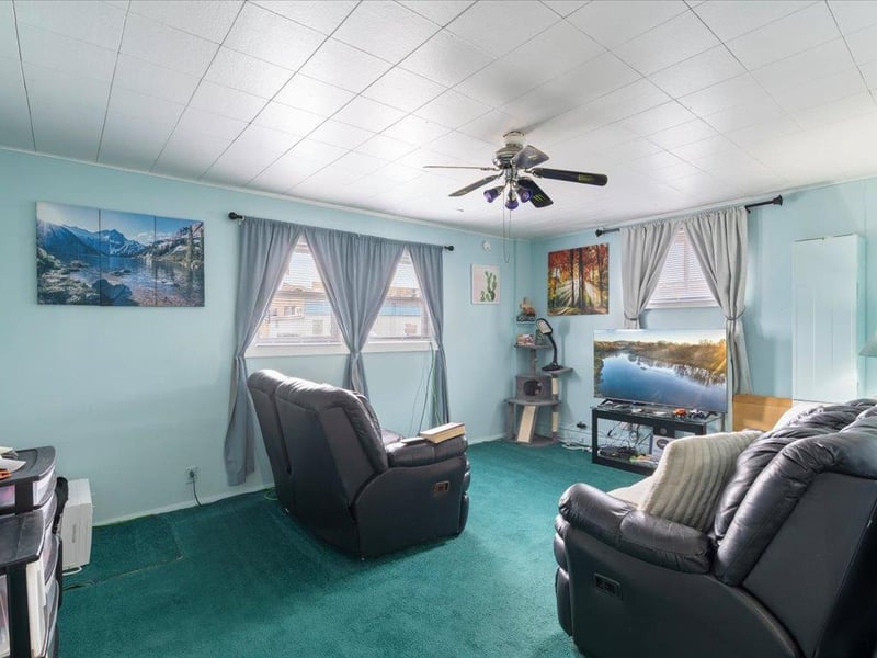 10 1st Ave NW, Crosby, MN 56441
