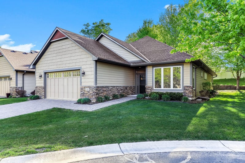 15563 Drake Cir NW, Prior Lake, MN 55372
