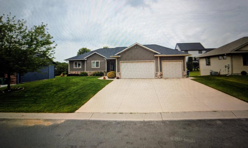 1004 3rd Ave, Goodhue, MN 55027