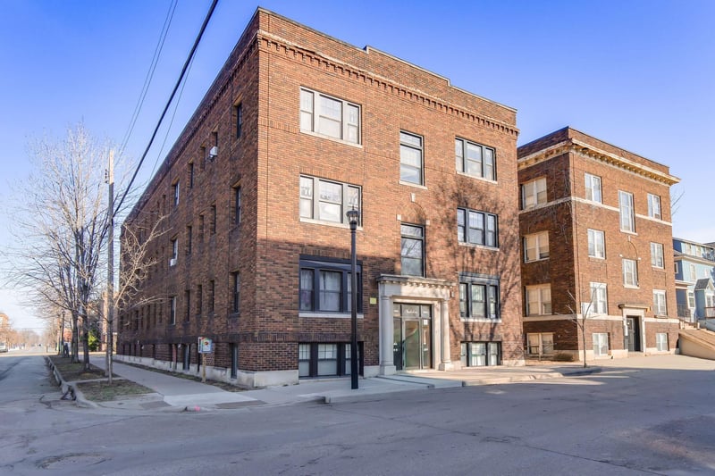 1901 Stevens Ave #303, Minneapolis, MN 55403