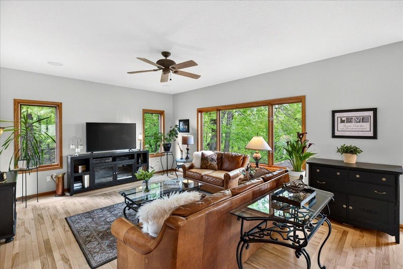 4167 Hallgren Ln, Excelsior, MN 55331