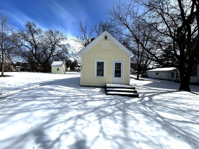 223 Walker Ave S, New York Mills, MN 56567