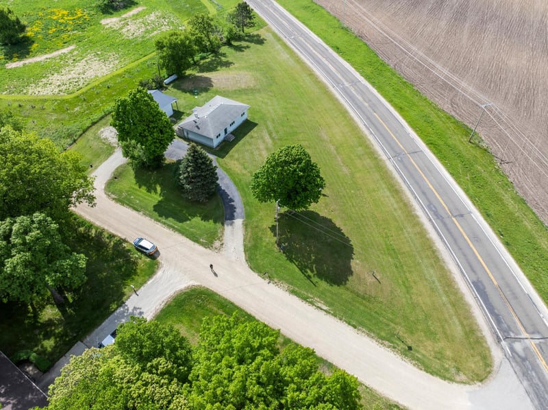 7320 90th St SE, Stewartville, MN 55976