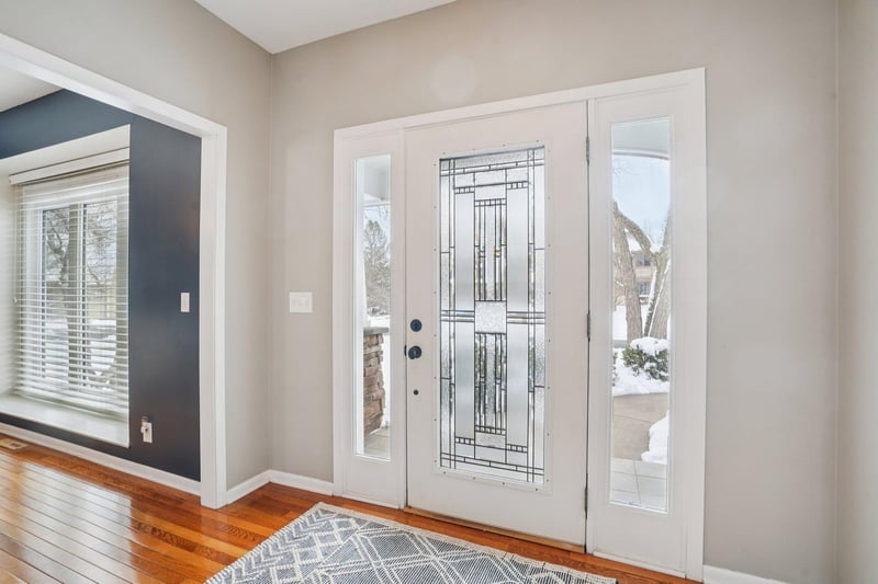 13518 Kerry Ln, Eden Prairie, MN 55346