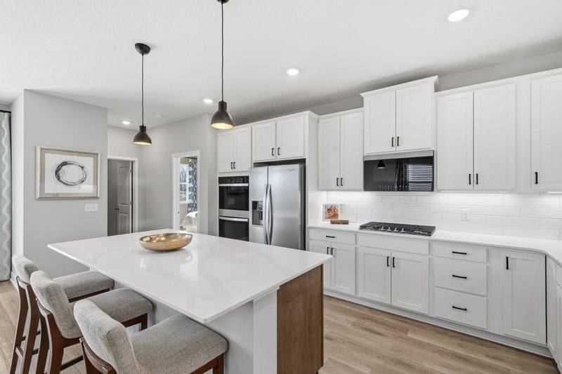 1690 Zumbro Ave, Shakopee, MN 55379